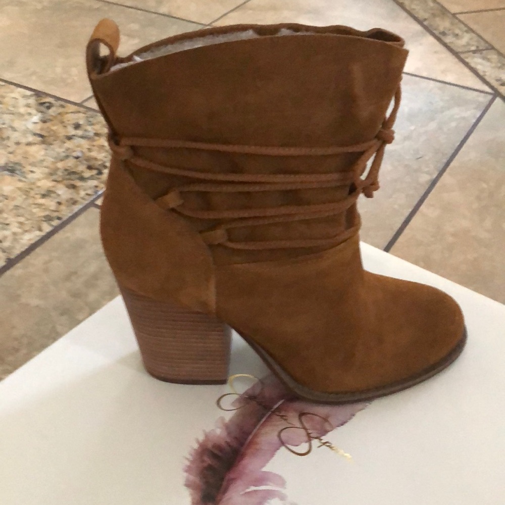 Jessica simpson Satu honey brown suede ankle boot
